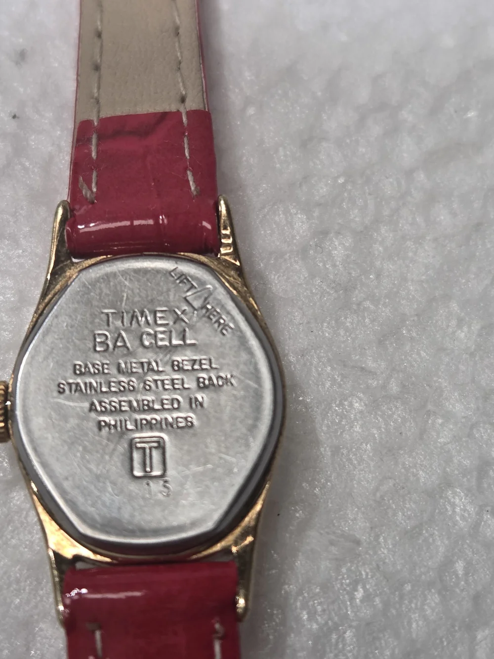 Timex Gold-Tone Watch with Red Strap New Battery New Genuine Leather Band